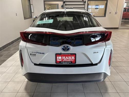 2022 Toyota Prius Prime LE