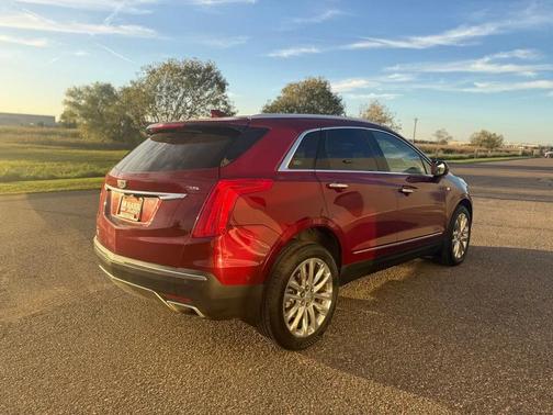 2017 Cadillac XT5 Platinum