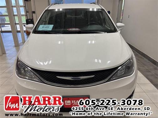 2020 Chrysler Pacifica Touring L