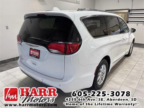 2020 Chrysler Pacifica Touring L