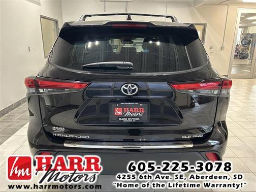 2020 Toyota Highlander XLE