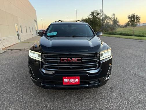 2023 GMC Acadia AWD AT4