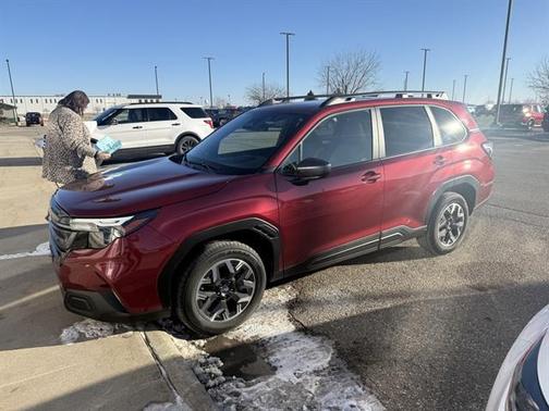 2025 Subaru Forester Premium