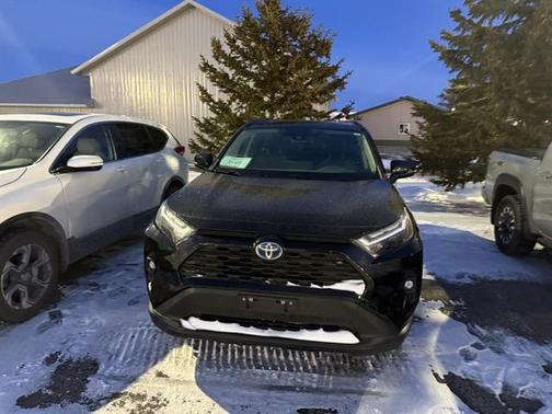2022 Toyota RAV4 Hybrid XLE Premium