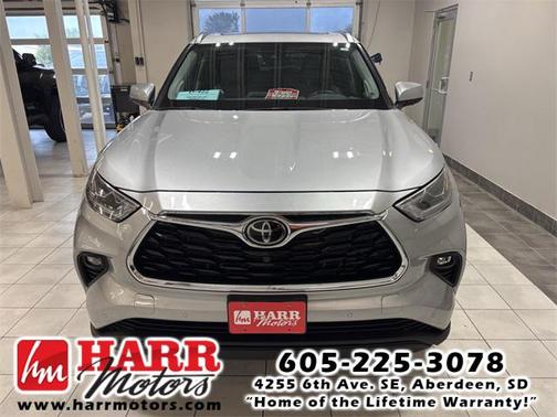 2022 Toyota Highlander Limited
