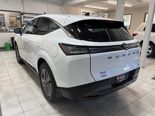 Everest White Pearl 2026 Nissan Murano SL