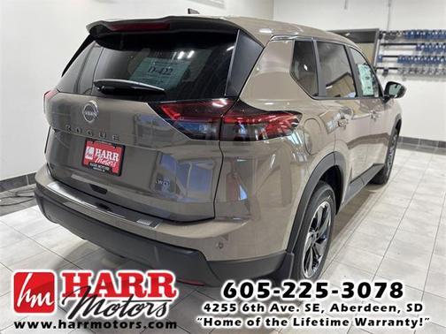 2025 Nissan Rogue SV