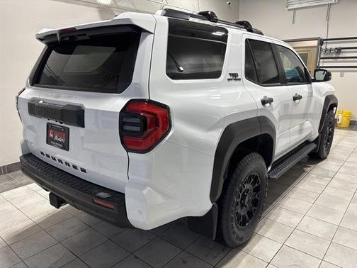 2025 Toyota 4Runner TRD Off Road