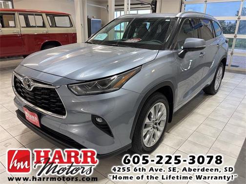 2024 Toyota Highlander Limited