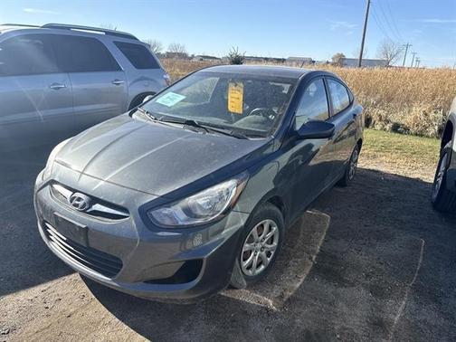 2012 Hyundai Accent GLS