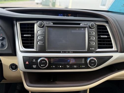 2019 Toyota Highlander Limited Platinum