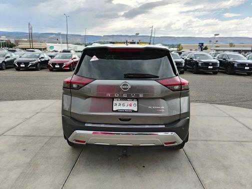 2023 Nissan Rogue Platinum
