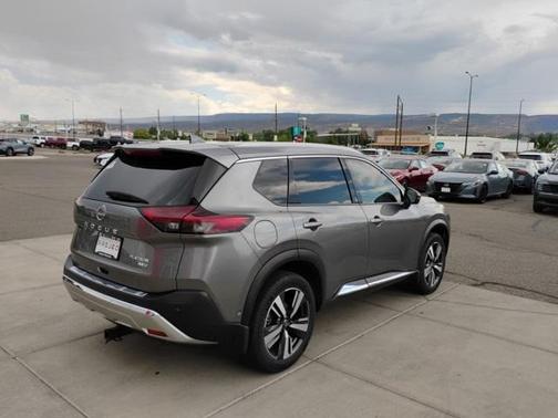2023 Nissan Rogue Platinum