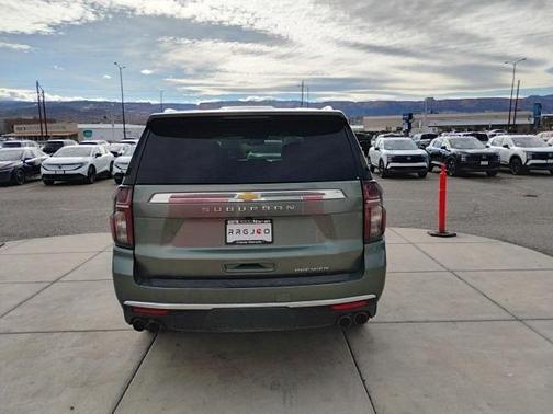 2023 Chevrolet Suburban Premier