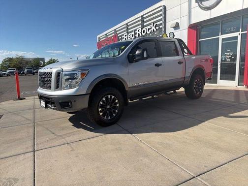 Brilliant Silver Metallic 2018 Nissan Titan PRO-4X