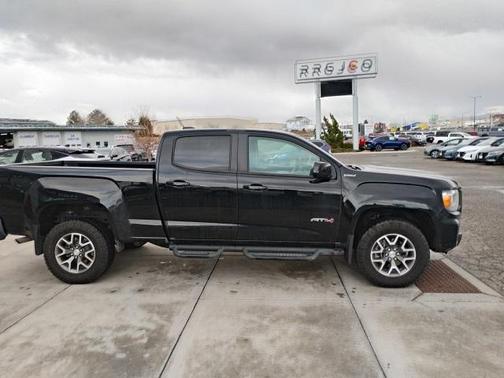 2022 GMC Canyon AT4 w/Cloth