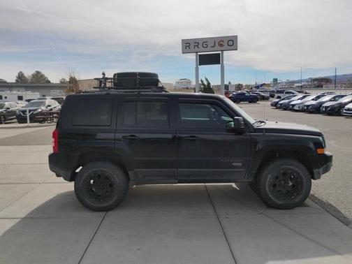 2017 Jeep Patriot Sport