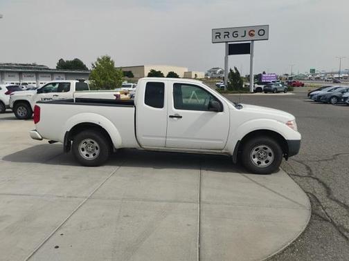 2017 Nissan Frontier S