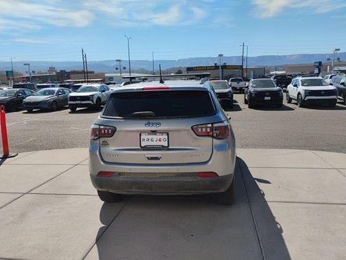 2017 Jeep Compass Sport