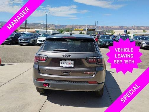 Granite Crystal Metallic Clearcoat 2021 Jeep Compass Trailhawk