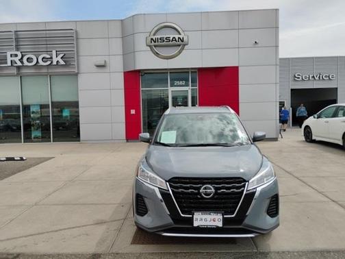2021 Nissan Kicks SV