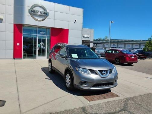 Gun Metallic 2016 Nissan Rogue S