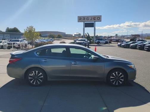 2016 Nissan Altima 2.5 SV