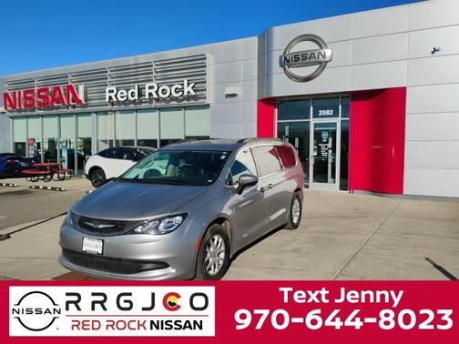 2021 Chrysler Voyager LXI