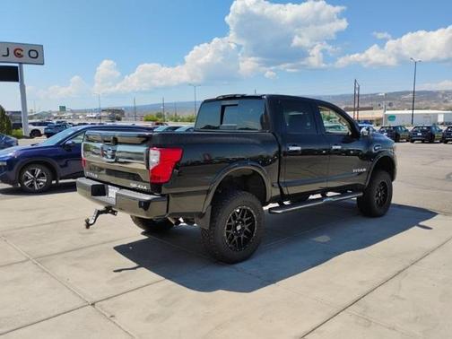 2017 Nissan Titan Platinum Reserve
