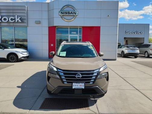 Baja Storm 2024 Nissan Rogue SV