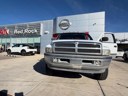 1999 Dodge Ram 2500 Laramie SLT