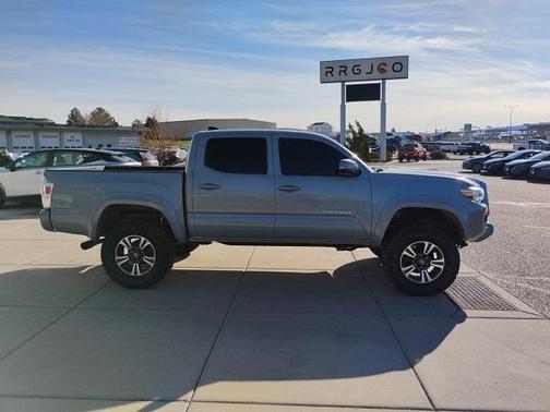 2018 Toyota Tacoma SR