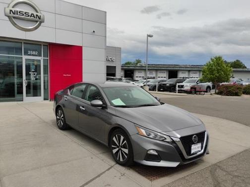 2021 Nissan Altima 2.5 SV