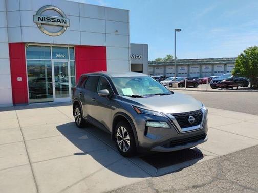 Gun Metallic 2022 Nissan Rogue SV