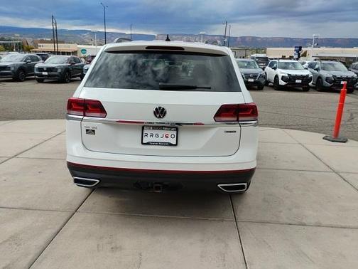 2023 Volkswagen Atlas 3.6L SE w/Technology
