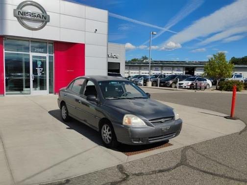2004 Kia Rio 