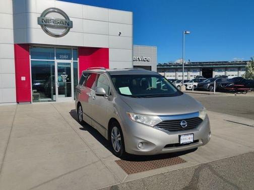 2012 Nissan Quest LE
