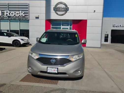 2012 Nissan Quest LE