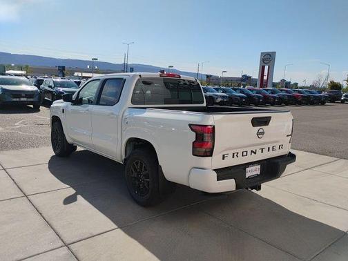 Glacier White 2026 Nissan Frontier SV