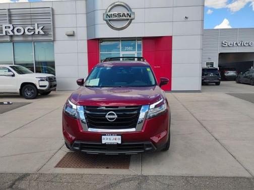 Scarlet Ember 2023 Nissan Pathfinder SV