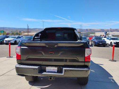 Magnetic Black Metallic 2019 Nissan Titan PRO-4X