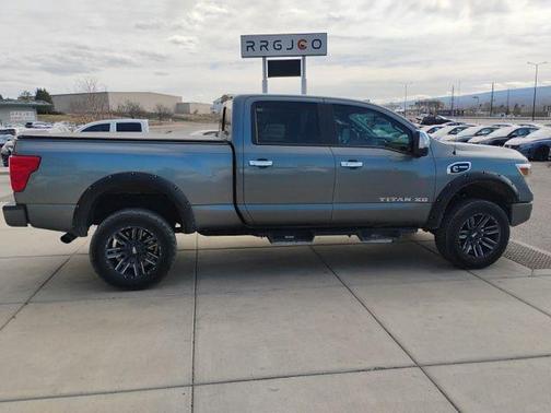 2018 Nissan Titan XD SL