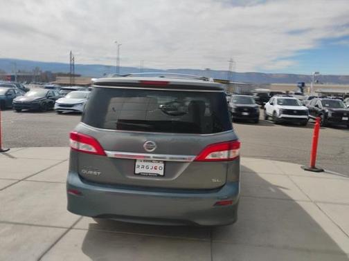 2013 Nissan Quest SL