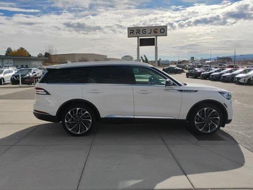 2023 Lincoln Aviator Reserve AWD