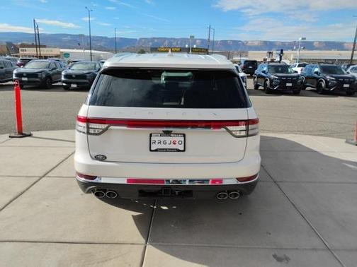 2023 Lincoln Aviator Reserve AWD