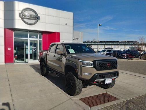 2024 Nissan Frontier PRO-4X