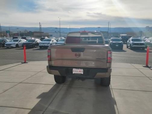 2024 Nissan Frontier PRO-4X