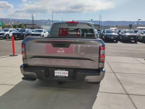 Gun Metallic 2026 Nissan Frontier SV