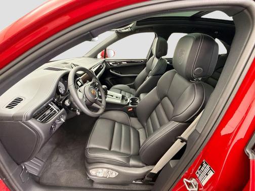 2026 Porsche Macan S