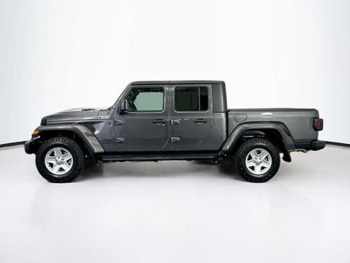 2022 Jeep Gladiator Sport S
